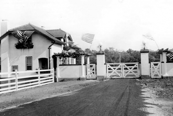 #2 Gate House